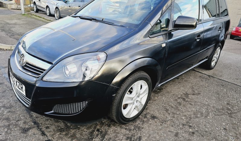 2012 Vauxhall ZAFIRA.. 7 seats, 1.6.petrol.. MOT December 2025 .Low miles ulez free.£2995 full